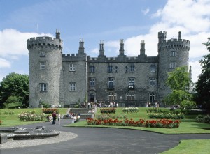 Enjoy Ireland at its best on our Emerald Ireland vacation